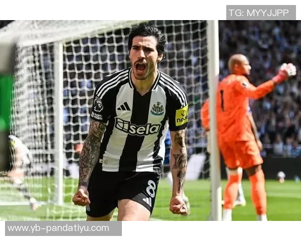 斯科尔斯称托纳利为英超最佳中场基恩反驳认为赖斯更出色