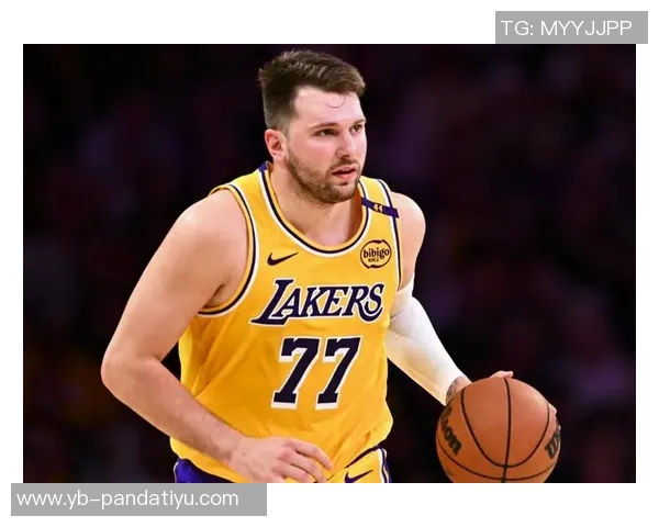 东契奇谈球队化学反应称训练营以来默契提升令人愉快 东契奇谈球队化学反应称训练营以来默契提升令人愉快